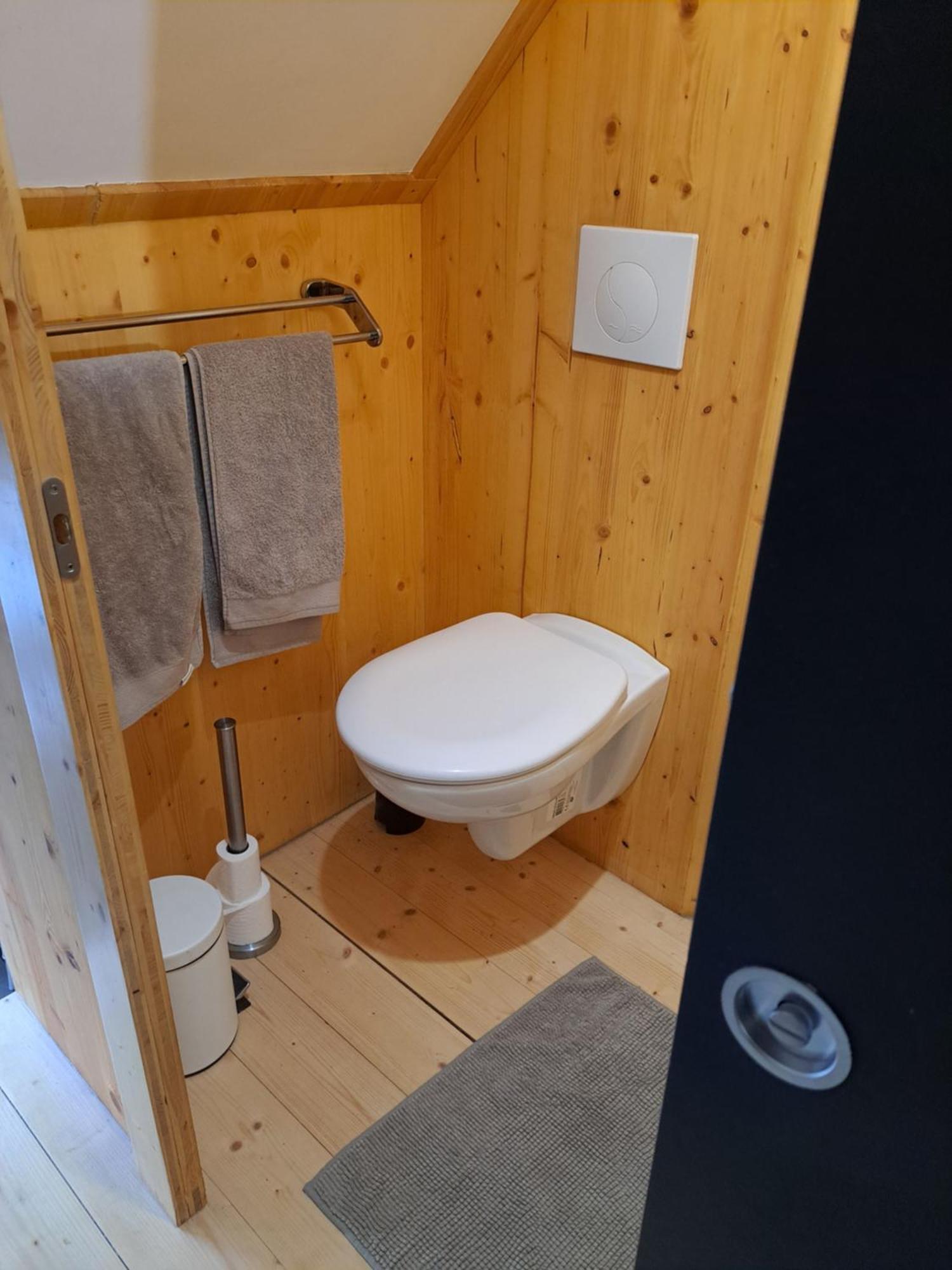 Studio Meuble Proche Conseil Departemental Du Jura Lons-le-Saunier Zewnętrze zdjęcie