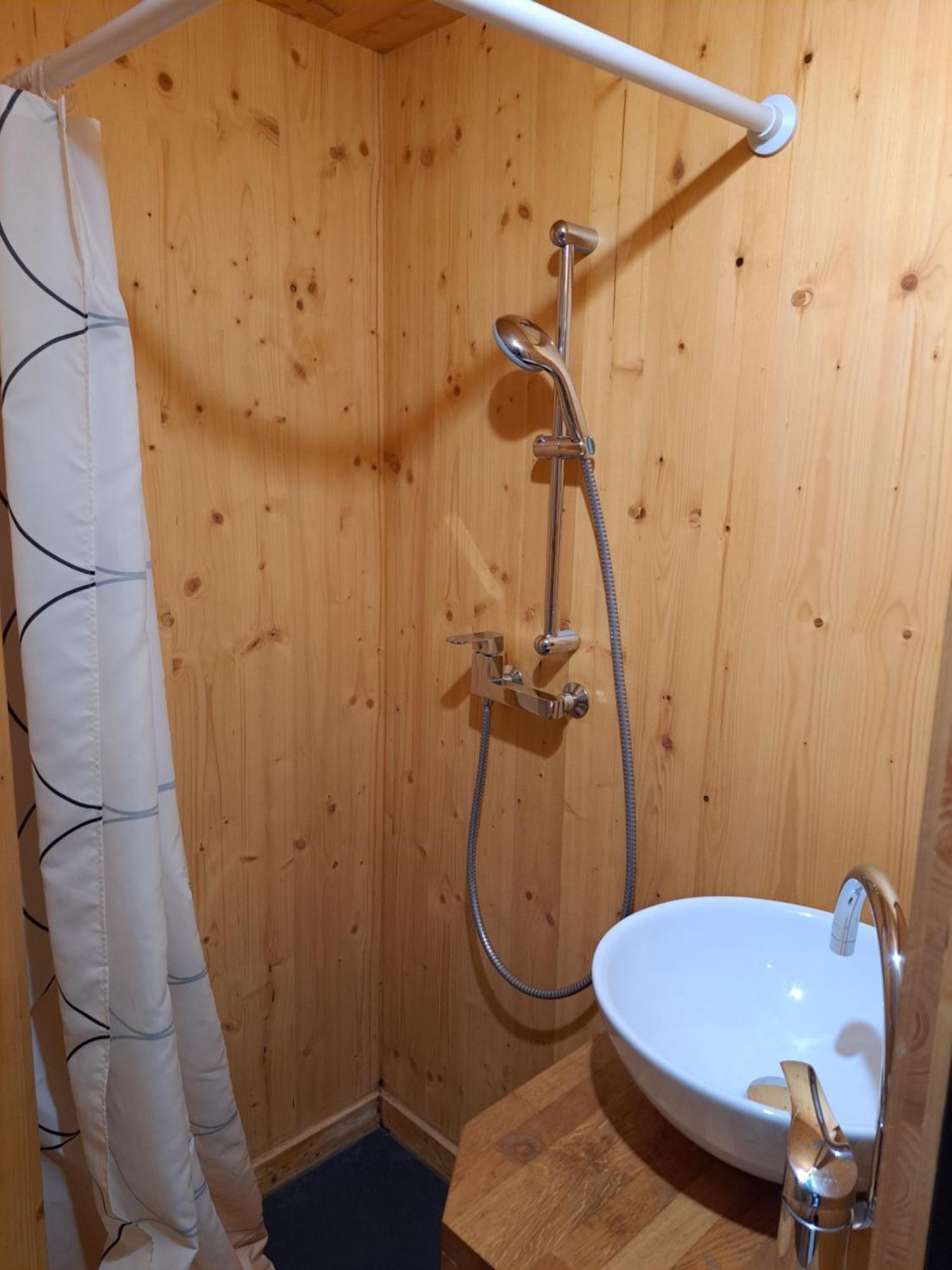 Studio Meuble Proche Conseil Departemental Du Jura Lons-le-Saunier Zewnętrze zdjęcie