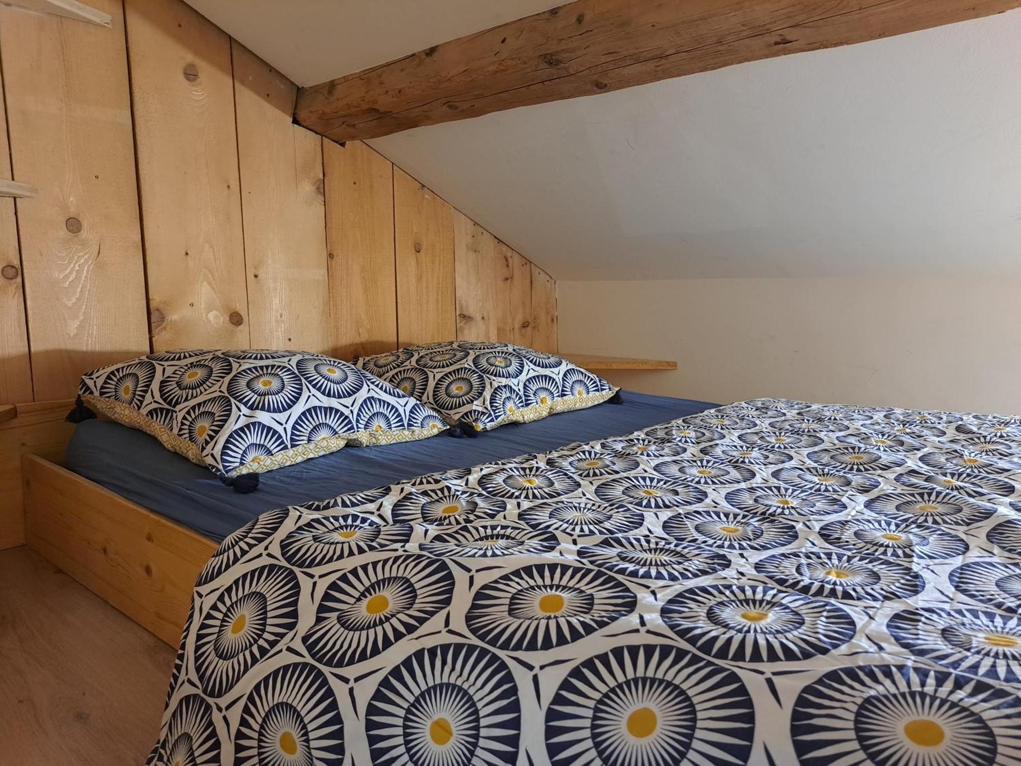 Studio Meuble Proche Conseil Departemental Du Jura Lons-le-Saunier Zewnętrze zdjęcie